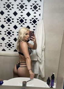 Фото проститутки Аня №22 в городе Новый Уренгой